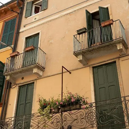 Il Nido Di Irena A Verona